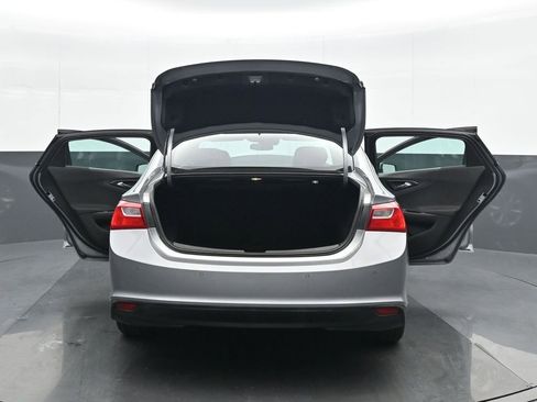 Used 2024 Chevrolet Malibu LT image 25
