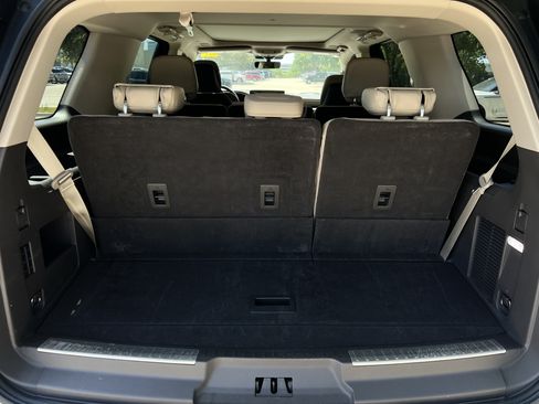 Certified 2023 Lincoln Navigator Reserve RWD image 31