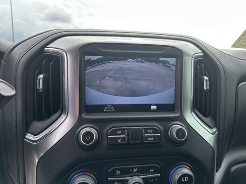 Used 2022 Chevrolet Silverado 1500 RST AWD/4WD image 21