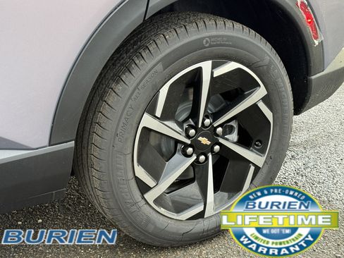 New 2026 Chevrolet Equinox EV LT image 34