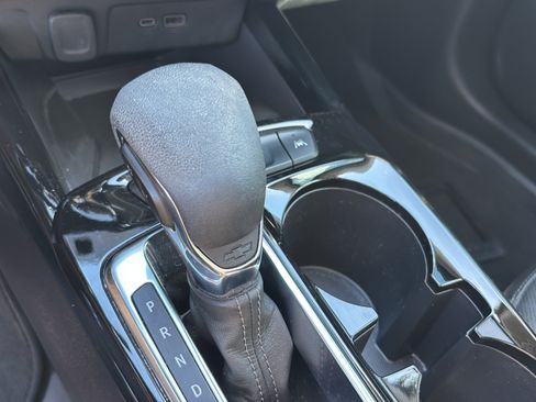 Used 2024 Chevrolet Trax ACTIV w/ Sunroof Package FWD image 25