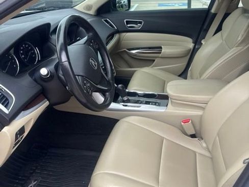 Used 2020 Acura TLX FWD image 9