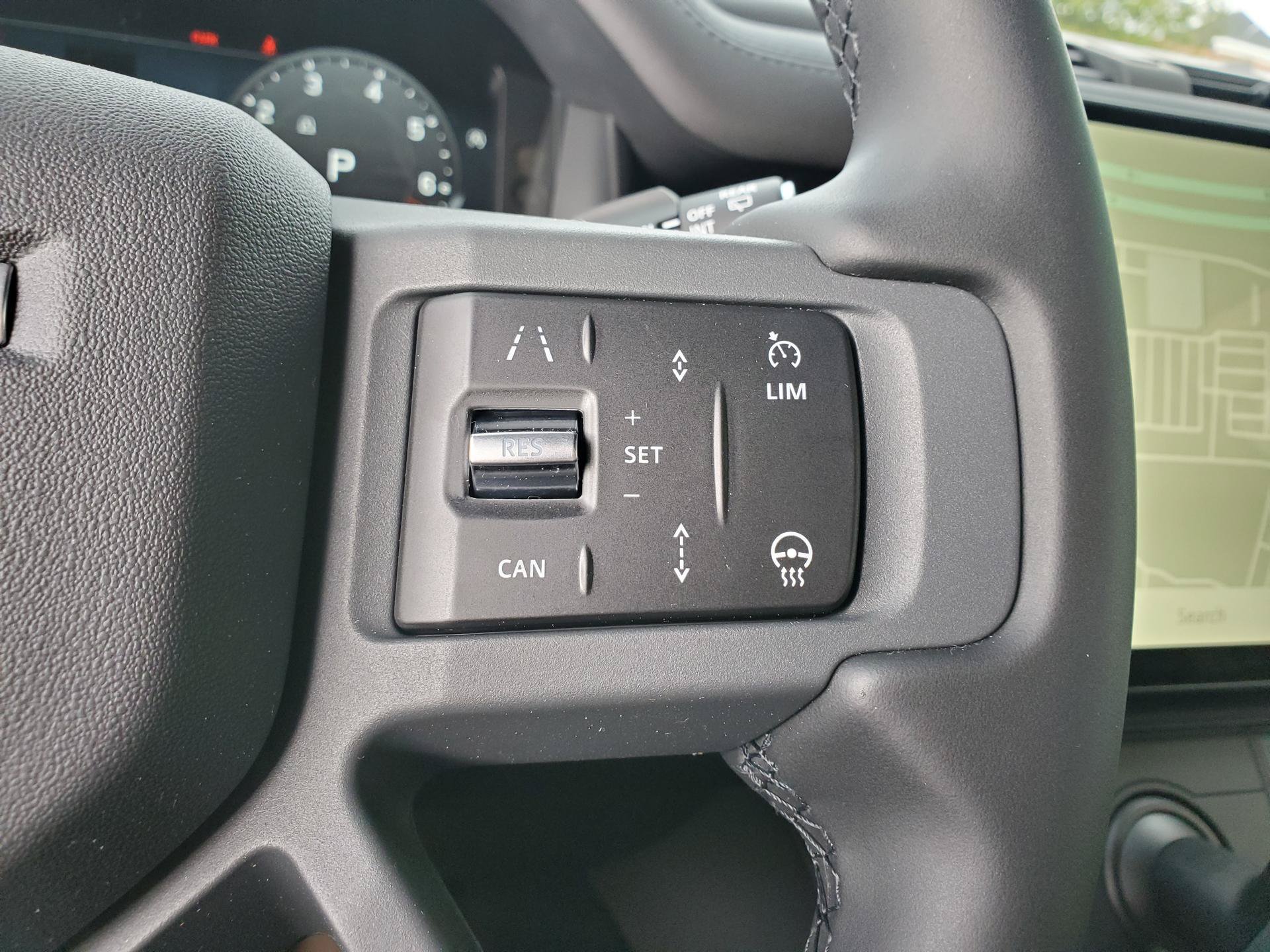 New 2026 Land Rover Defender 110 X-Dynamic SE AWD/4WD image 24