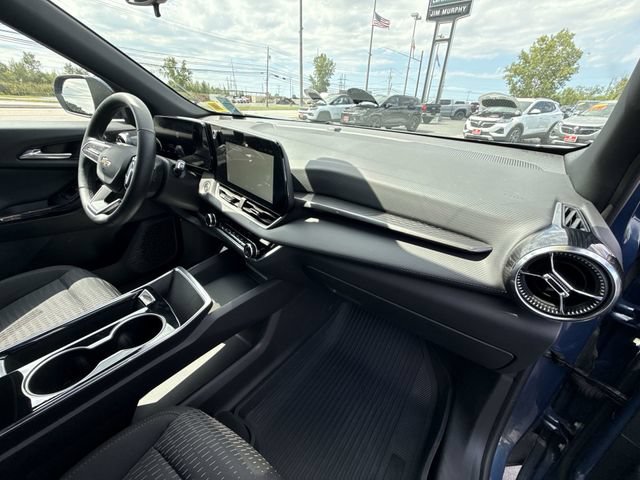 Certified 2025 Chevrolet Equinox LT AWD/4WD image 28