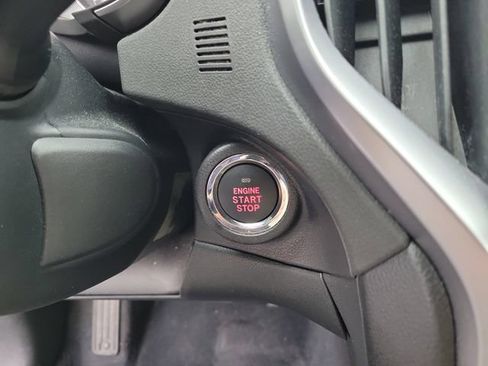 Used 2021 Subaru Ascent Premium w/ Convenience Package AWD/4WD image 26
