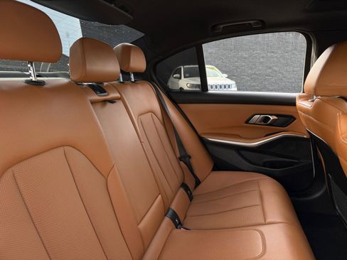 Used 2022 BMW M340i M340i w/ Driving Assistance Package image 17