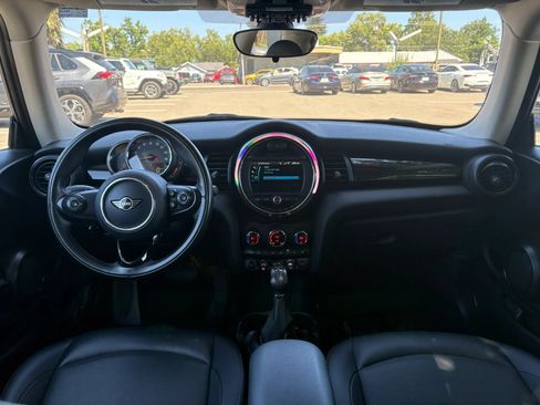 Used 2019 MINI Cooper 2-Door Hardtop FWD image 23