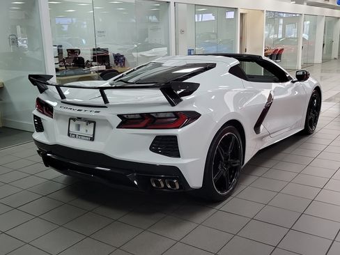 Used 2023 Chevrolet Corvette Stingray Coupe w/ 1LT RWD image 2