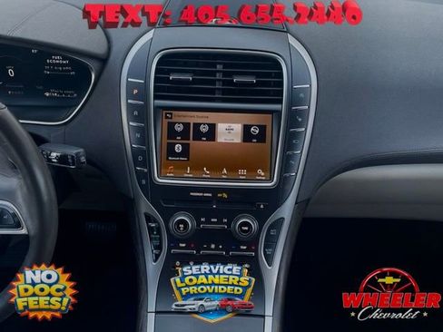 Used 2019 Lincoln Nautilus Reserve FWD image 18