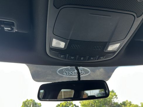 Used 2018 Ford F150 Lariat RWD image 33
