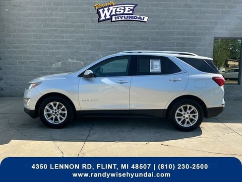 Used 2020 Chevrolet Equinox LT FWD image 6