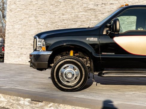 Used 2000 Ford F350 XL image 10