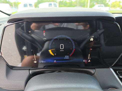 New 2026 Chevrolet TrailBlazer LT w/ Convenience Package FWD image 37