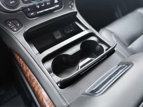 Used 2020 Chevrolet Tahoe Premier image 26