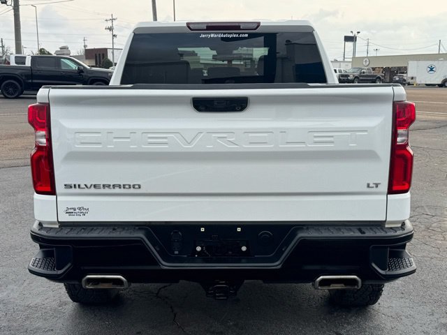 Used 2024 Chevrolet Silverado 1500 LT Trail Boss w/ Protection Package AWD/4WD image 4