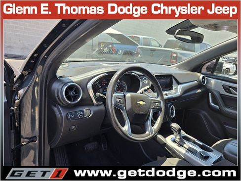 Used 2019 Chevrolet Blazer LT FWD image 13