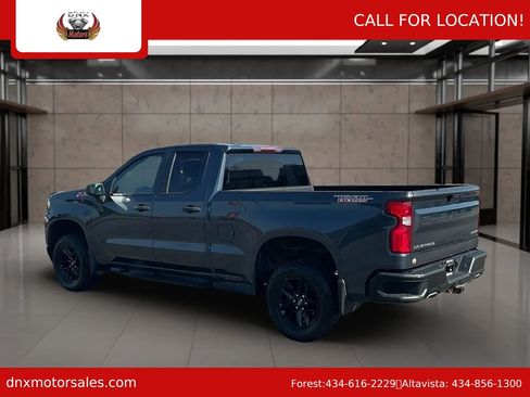 Used 2020 Chevrolet Silverado 1500 Custom Trail Boss w/ Custom Convenience Package AWD/4WD image 3