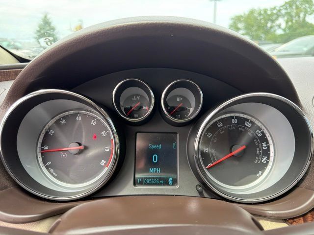 Used 2012 Buick Regal Premium FWD image 11