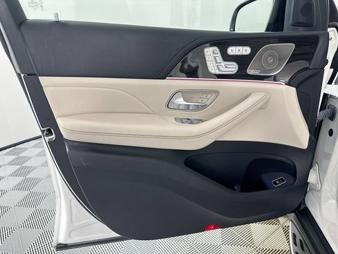 Used 2022 Mercedes-Benz GLS 63 AMG 4MATIC image 15