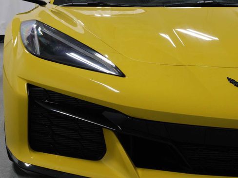 Used 2026 Chevrolet Corvette Z06 RWD image 15