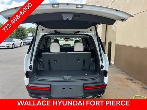 Used 2024 Hyundai Santa Fe SEL FWD image 13