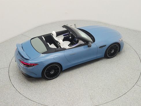 New 2026 Mercedes-Benz SL 63 AMG S e Performance 4MATIC image 21