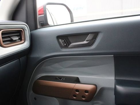 Used 2023 Ford Maverick Lariat w/ Lariat Luxury Package FWD image 20