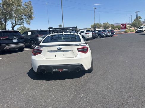 Used 2017 Subaru BRZ Premium RWD image 11