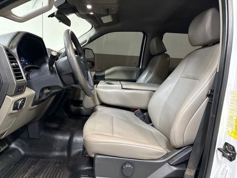 Used 2022 Ford F350 XL w/ Power Equipment Group image 14