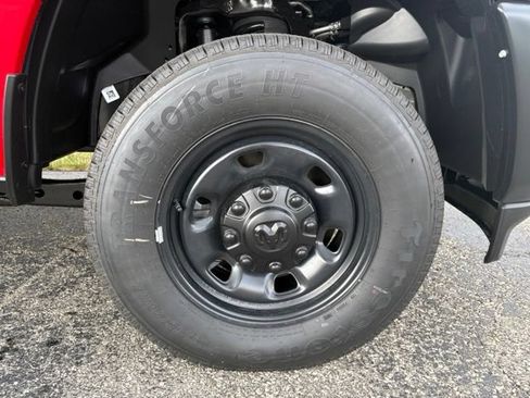 New 2026 RAM 2500 Tradesman AWD/4WD image 19