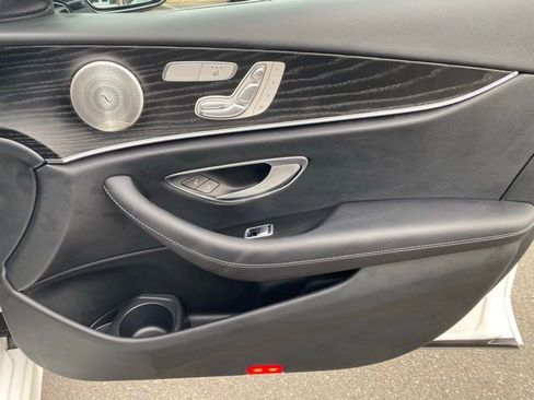 Used 2023 Mercedes-Benz E 350 4MATIC Sedan image 30