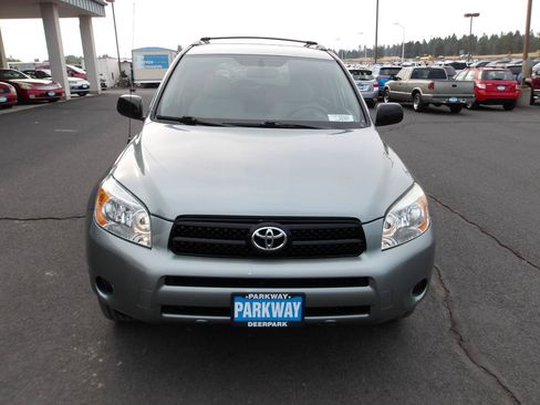Used 2008 Toyota RAV4 4WD image 8