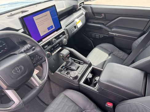 New 2026 Toyota 4Runner TRD Off-Road Premium AWD/4WD image 9