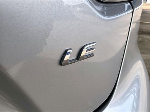 Used 2025 Toyota Corolla LE image 10