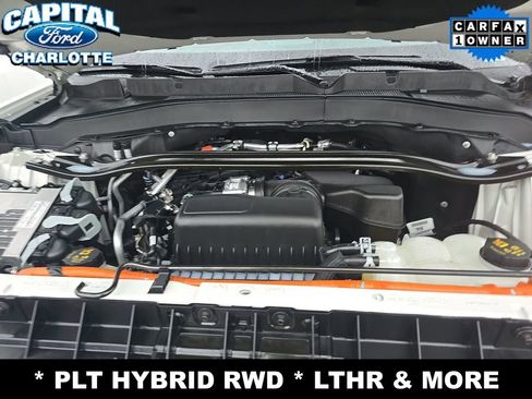Used 2023 Ford Explorer Platinum w/ Class IV Trailer Tow Package RWD image 15