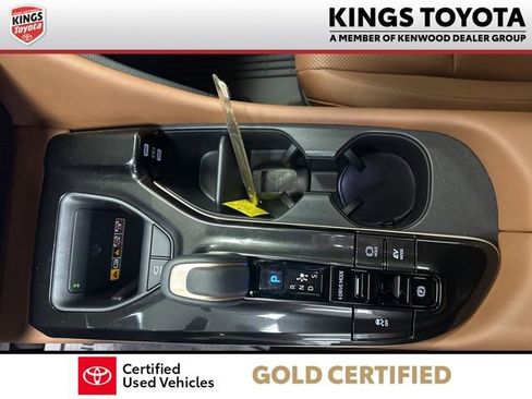 Certified 2025 Toyota Crown Signia w/ Advanced Technology Package AWD/4WD image 19