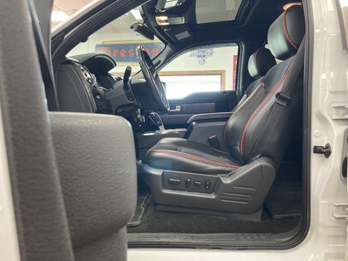 Used 2014 Ford F150 FX4 w/ Equipment Group 402A Luxury AWD/4WD image 13