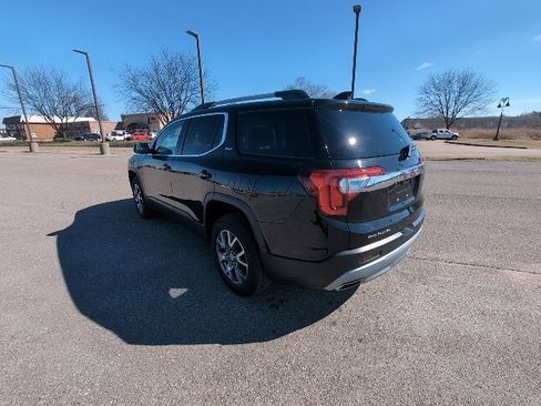 Used 2023 GMC Acadia SLT w/ Technology Package image 5