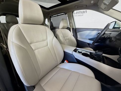 Used 2021 Nissan Rogue SL w/ Premium Package image 29