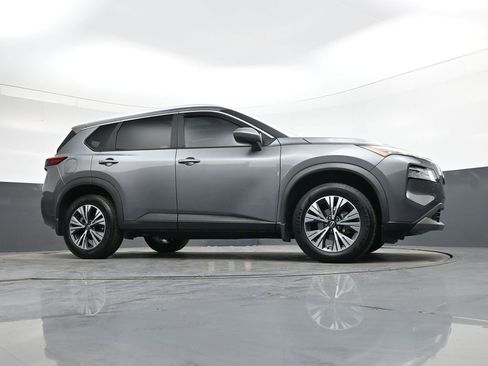 Used 2023 Nissan Rogue SV w/ SV Premium B Package image 36