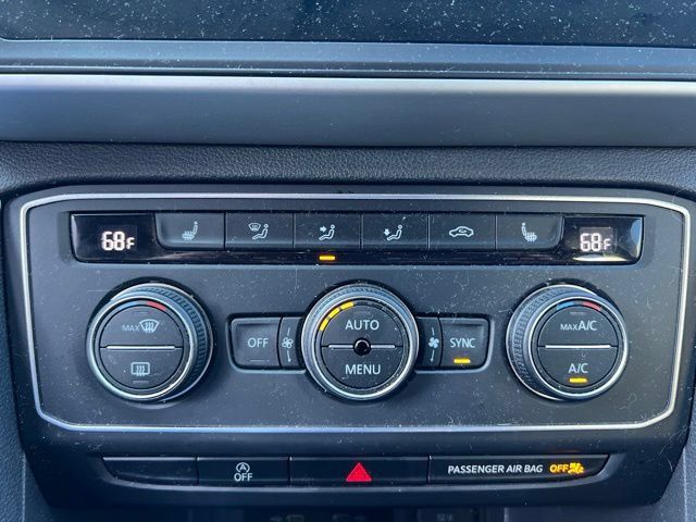 Used 2021 Volkswagen Atlas Cross Sport SE AWD/4WD image 27