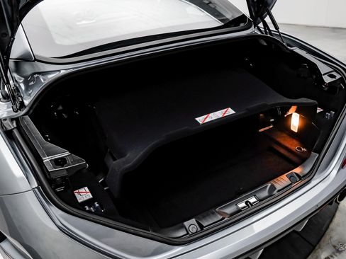 Used 2016 Ferrari California T image 93