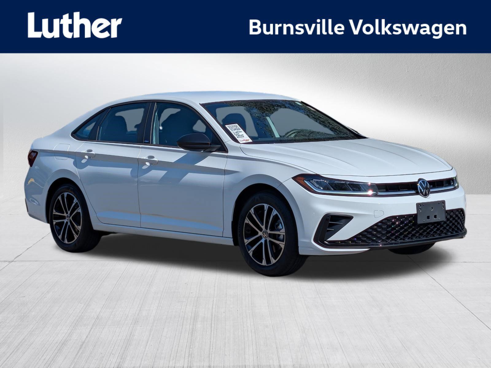 Certified 2025 Volkswagen Jetta Sport FWD image 1