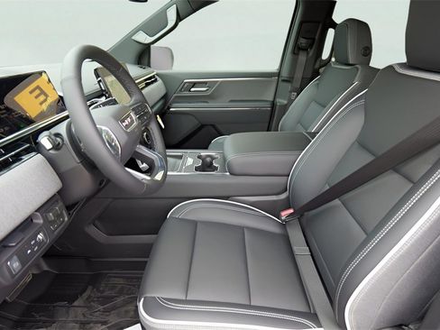 New 2026 GMC Sierra EV Elevation image 9