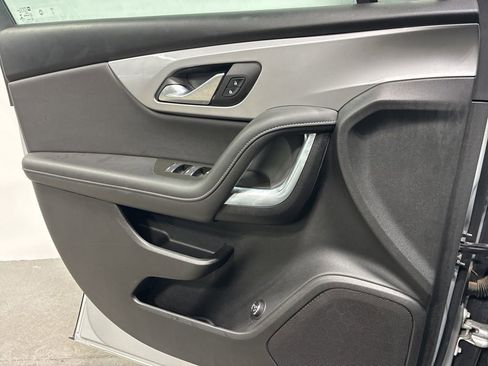 Used 2022 Chevrolet Blazer LT image 18