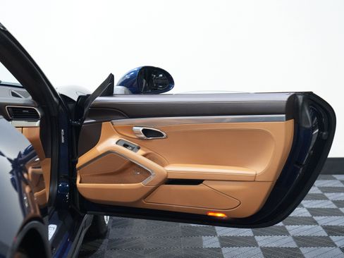 Used 2016 Porsche 911 Targa 4S image 27