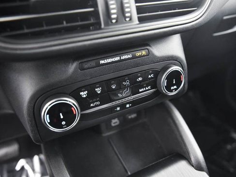 Used 2025 Ford Escape Active image 22