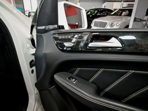 Used 2017 Mercedes-Benz GLE 63 AMG AMG GLE 63, Premium III Pkg, A w/ Premium 3 Package image 30