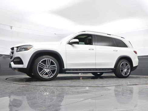 Used 2022 Mercedes-Benz GLS 450 4MATIC image 48
