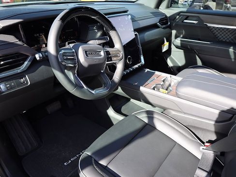 New 2026 GMC Acadia Denali w/ Super Cruise Package image 12